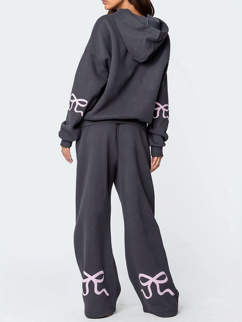 Edikted Bonney Bow Detail Sweat Set